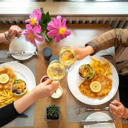 & Restaurant Tanne Szálloda Fischingen