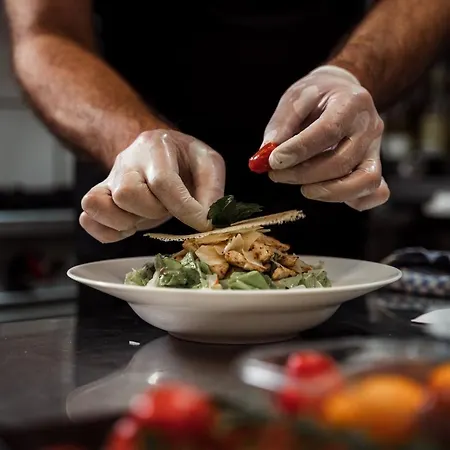 호텔 & Restaurant Tanne 피스친겐