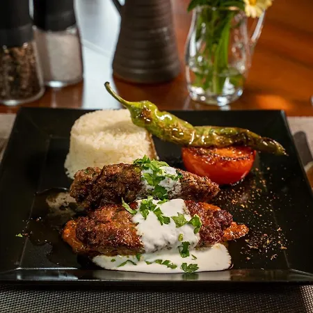 호텔 & Restaurant Tanne 피스친겐