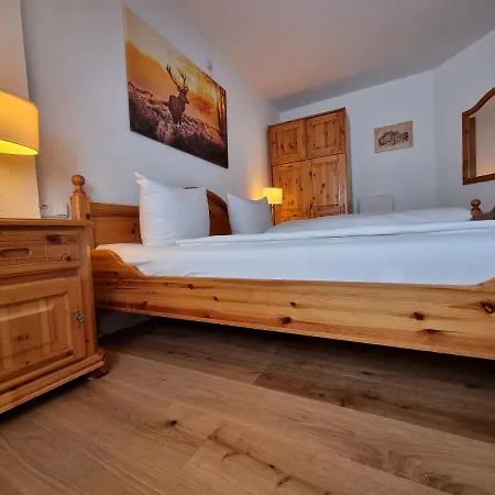 호텔 & Restaurant Tanne 2*